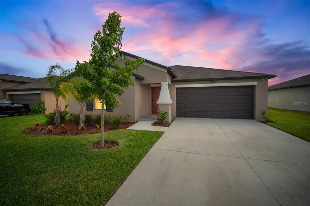 39673 HARVEST CREEK LANE ZEPHYRHILLS, FL 33540