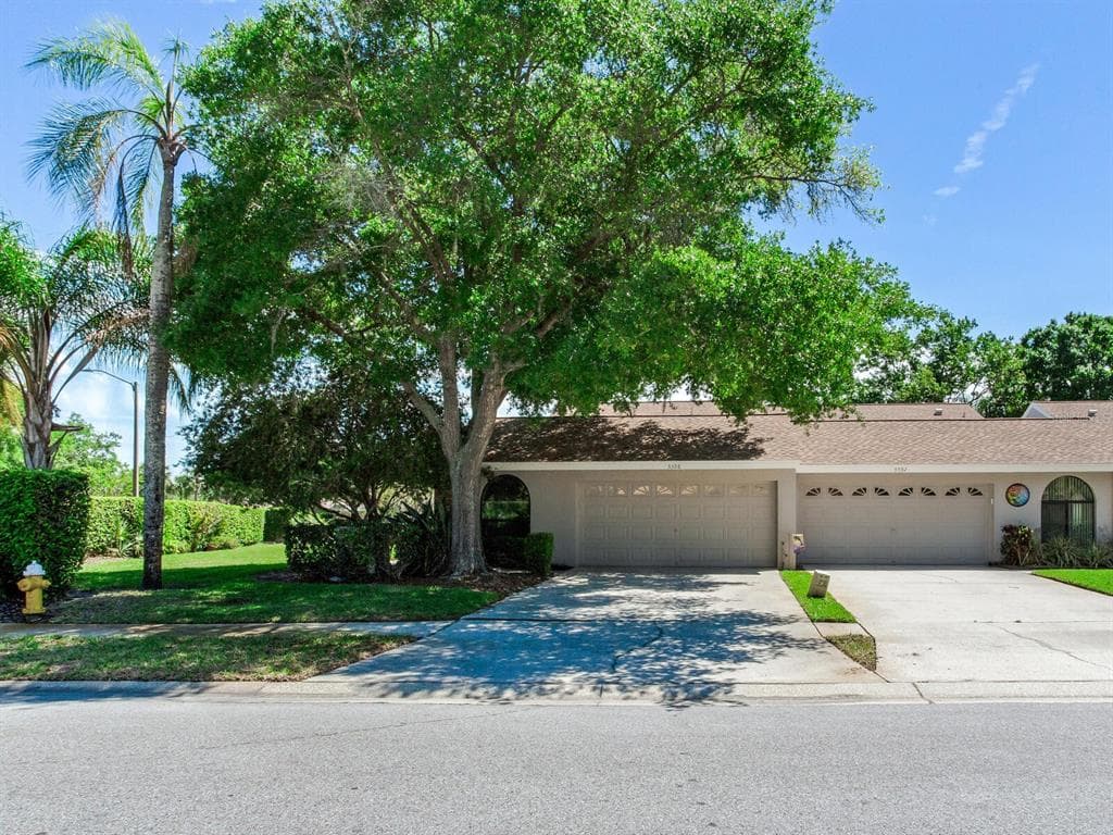 5598 SALEM SQUARE DRIVE S PALM HARBOR, FL 34685
