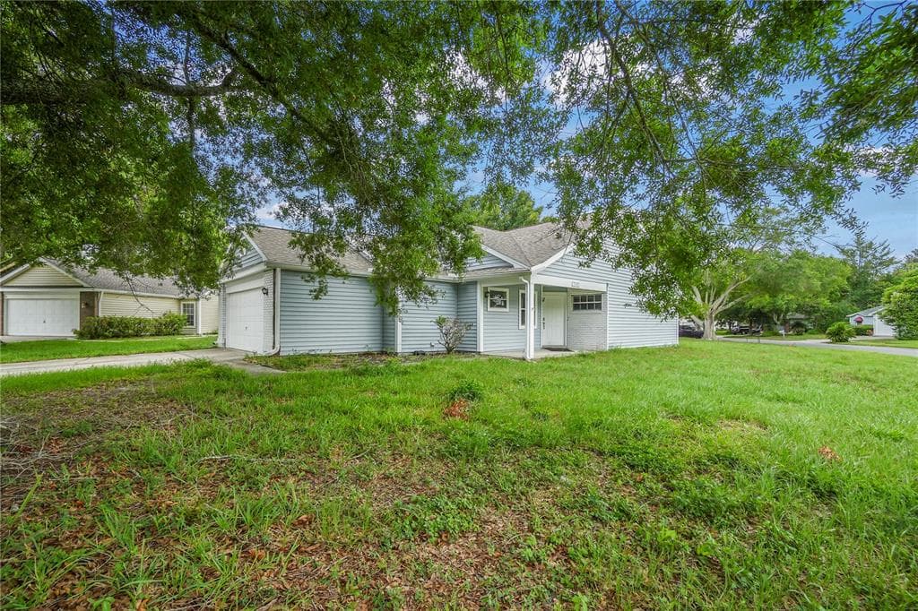 13106 WOODWARD DRIVE HUDSON, FL 34667