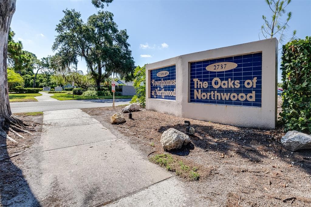 2737 ENTERPRISE ROAD E UNIT 1112 CLEARWATER, FL 33759