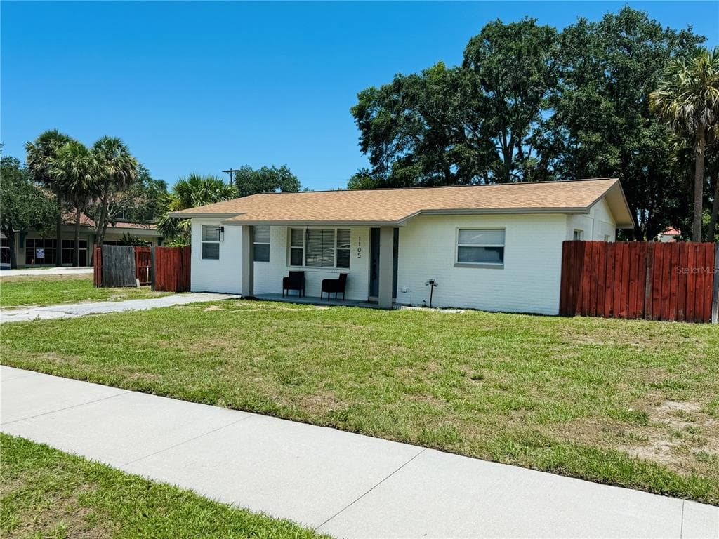 1105 PENNSYLVANIA AVENUE PALM HARBOR, FL 34683