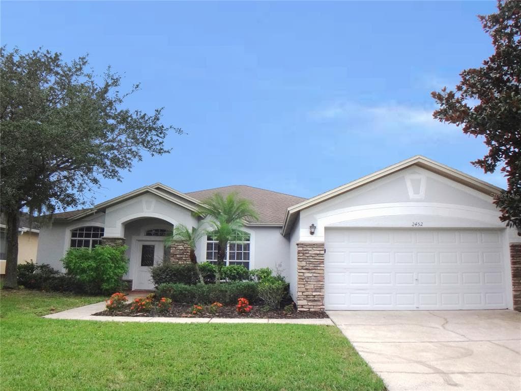 2452 KENCHESTER LOOP WESLEY CHAPEL, FL 33543