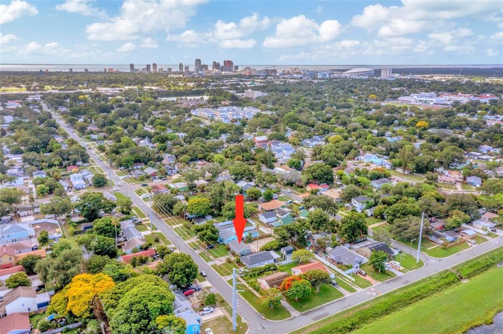 2866 15TH AVENUE N ST PETERSBURG, FL 33713