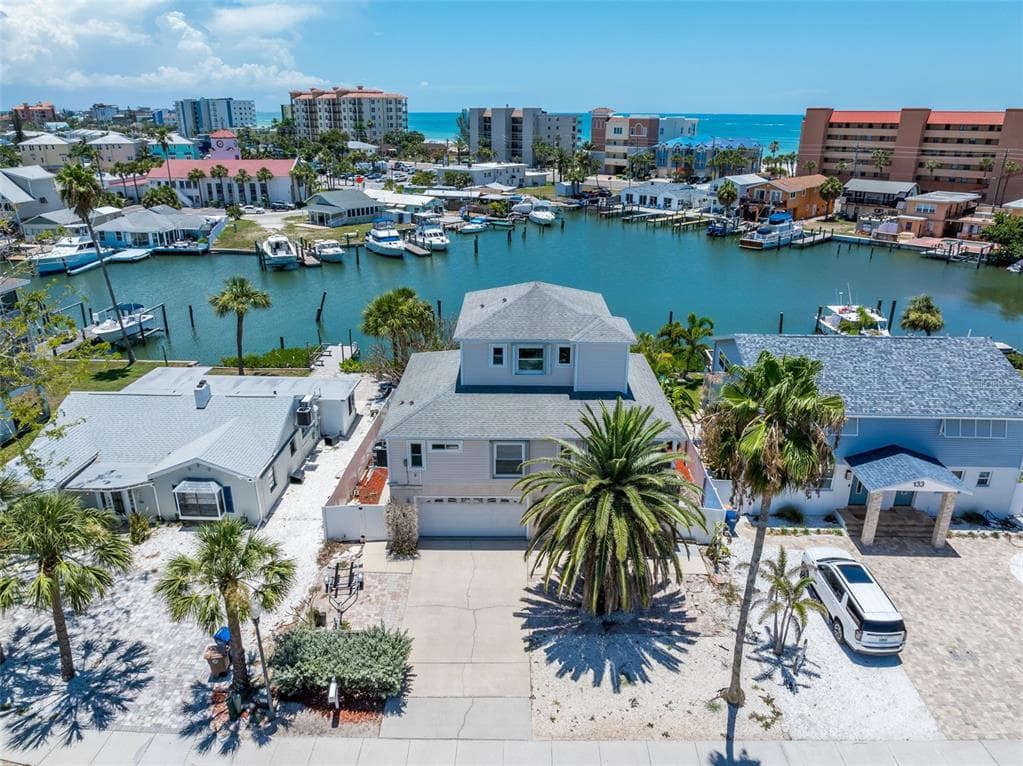 141 140TH AVENUE E MADEIRA BEACH, FL 33708