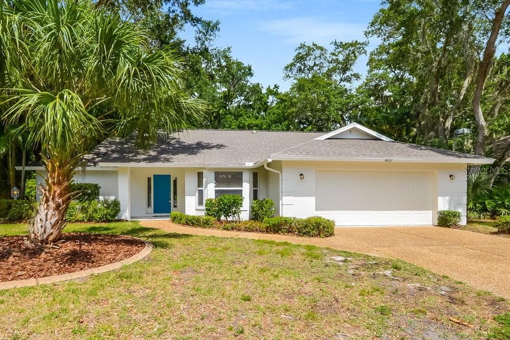 4537 CHIMNEY CREEK DRIVE SARASOTA, FL 34235