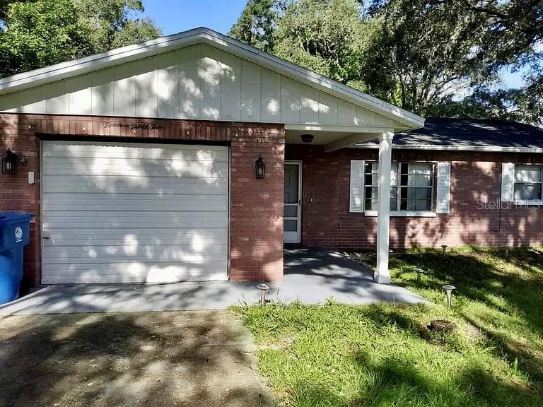 1435 LAREDO AVENUE SPRING HILL, FL 34608