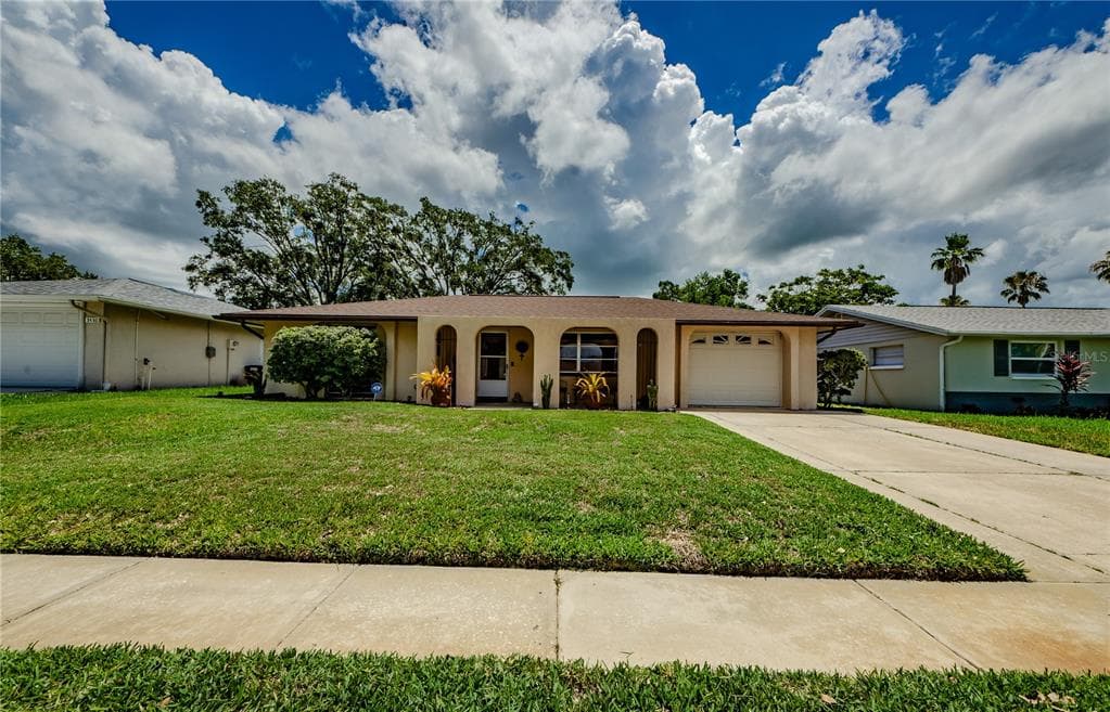 3430 COCKATOO DRIVE HOLIDAY, FL 34690