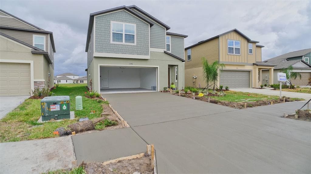 11530 RADIANT SHORE LOOP SAN ANTONIO, FL 33576
