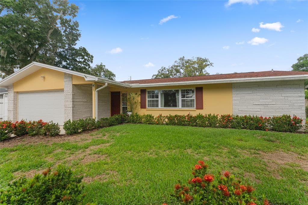 107 15TH ST PALM HARBOR, FL 34683