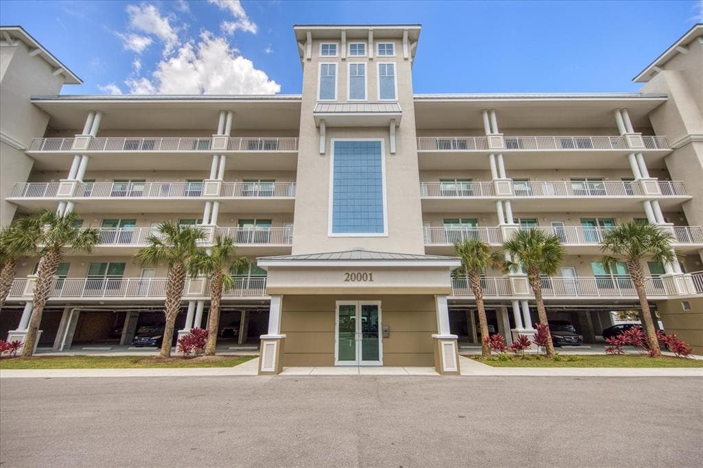 20001 GULF BOULEVARD UNIT 406 INDIAN SHORES, FL 33785