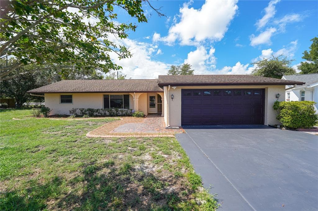 4228 BELLE ISLE COURT NEW PORT RICHEY, FL 34653