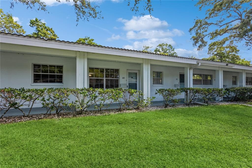 11200 102ND AVENUE UNIT 60 SEMINOLE, FL 33778