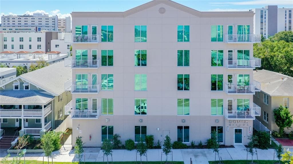 644 3RD AVENUE S UNIT 207 ST PETERSBURG, FL 33701