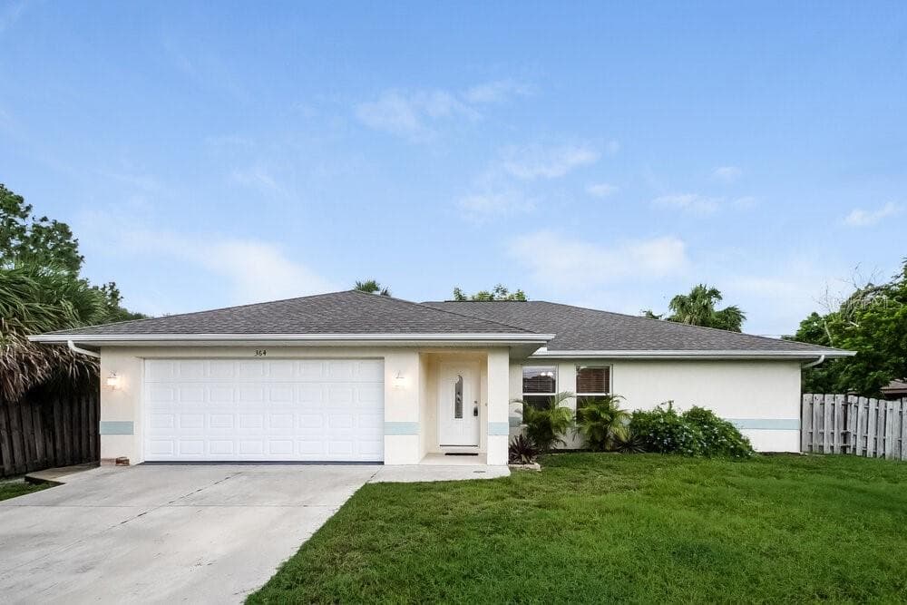 364 COWRY ROAD VENICE, FL 34293