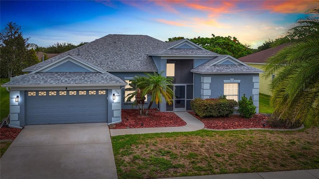 7514 REGENTS GARDEN WAY APOLLO BEACH, FL 33572