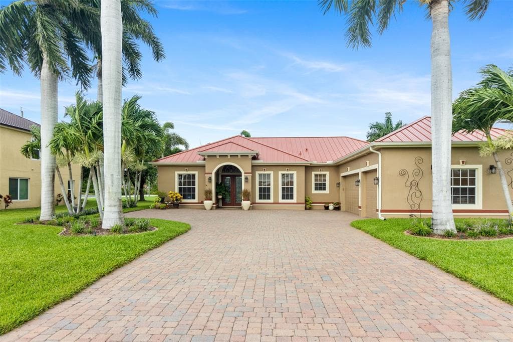 17533 MEGRA COURT PUNTA GORDA, FL 33955