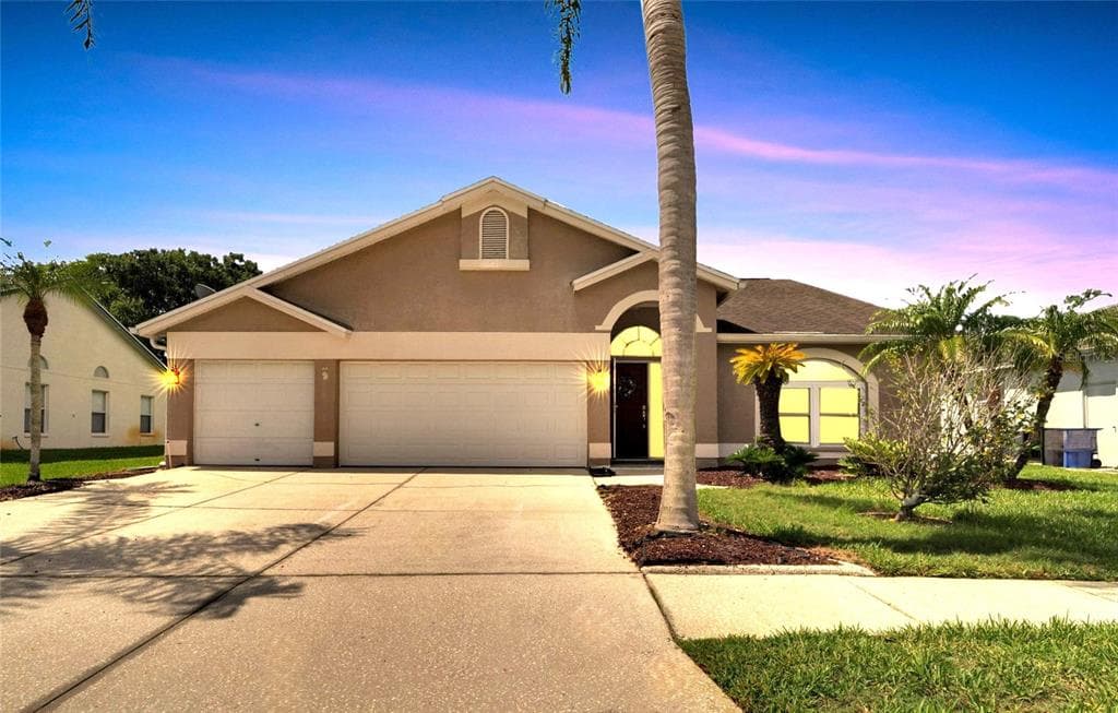 13027 PRESTWICK DRIVE RIVERVIEW, FL 33579
