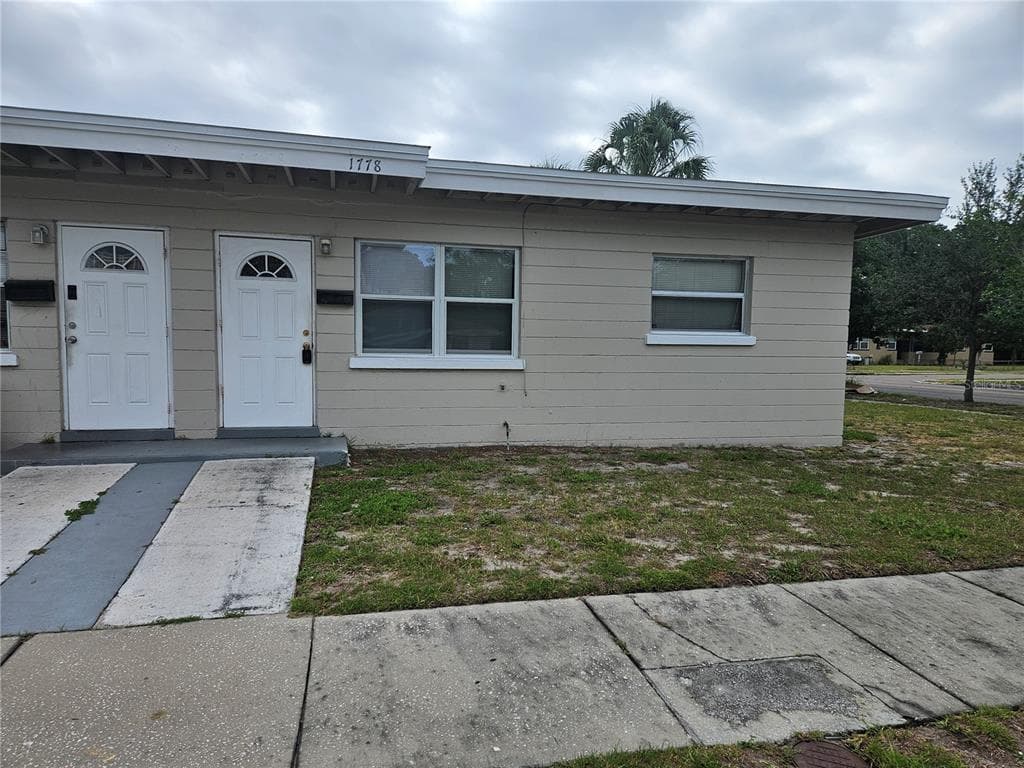 1778 YALE STREET S ST PETERSBURG, FL 33712