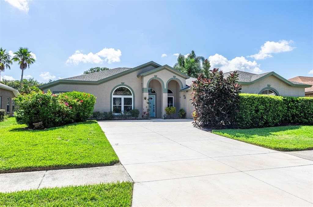 23233 CYPRESS TRAIL DRIVE LUTZ, FL 33549
