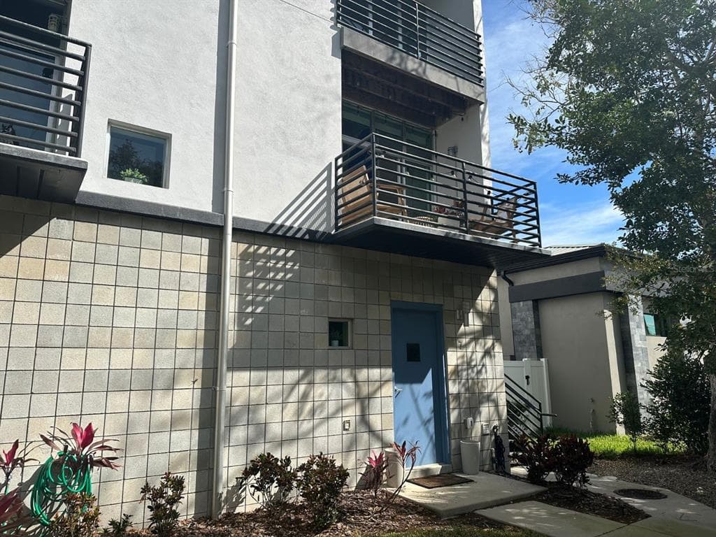 5008 S MACDILL AVENUE UNIT 7 TAMPA, FL 33611