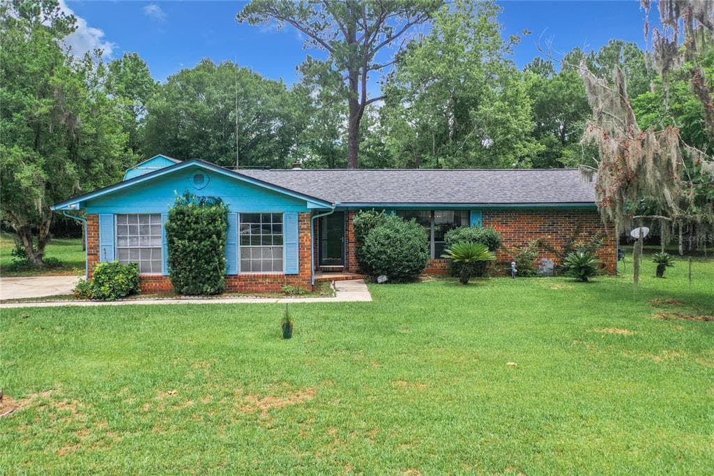 2566 WINGFIELD LANE MIDDLEBURG, FL 32068