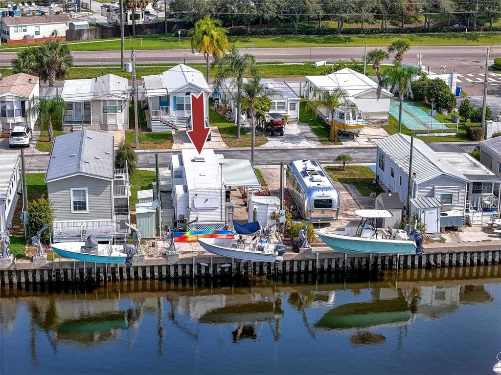 672 YAWL LANE PALM HARBOR, FL 34683