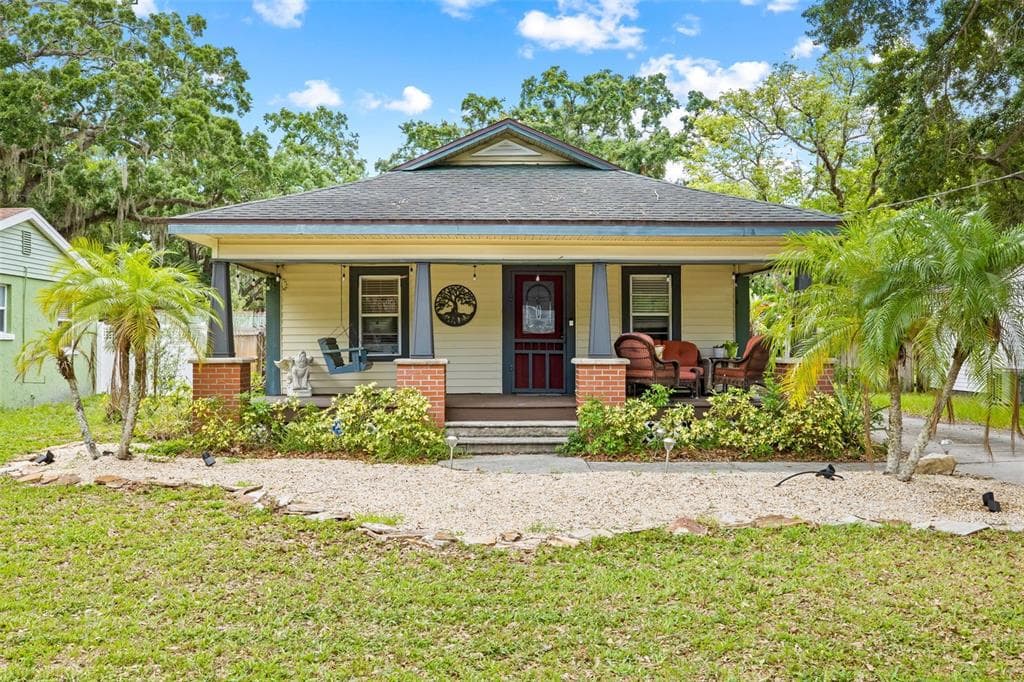 5909 N ITHMAR AVENUE TAMPA, FL 33604