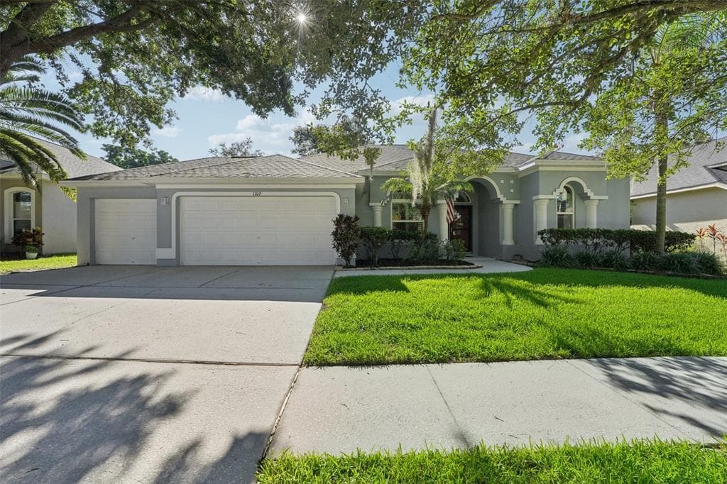 1109 SPLIT SILK STREET VALRICO, FL 33594