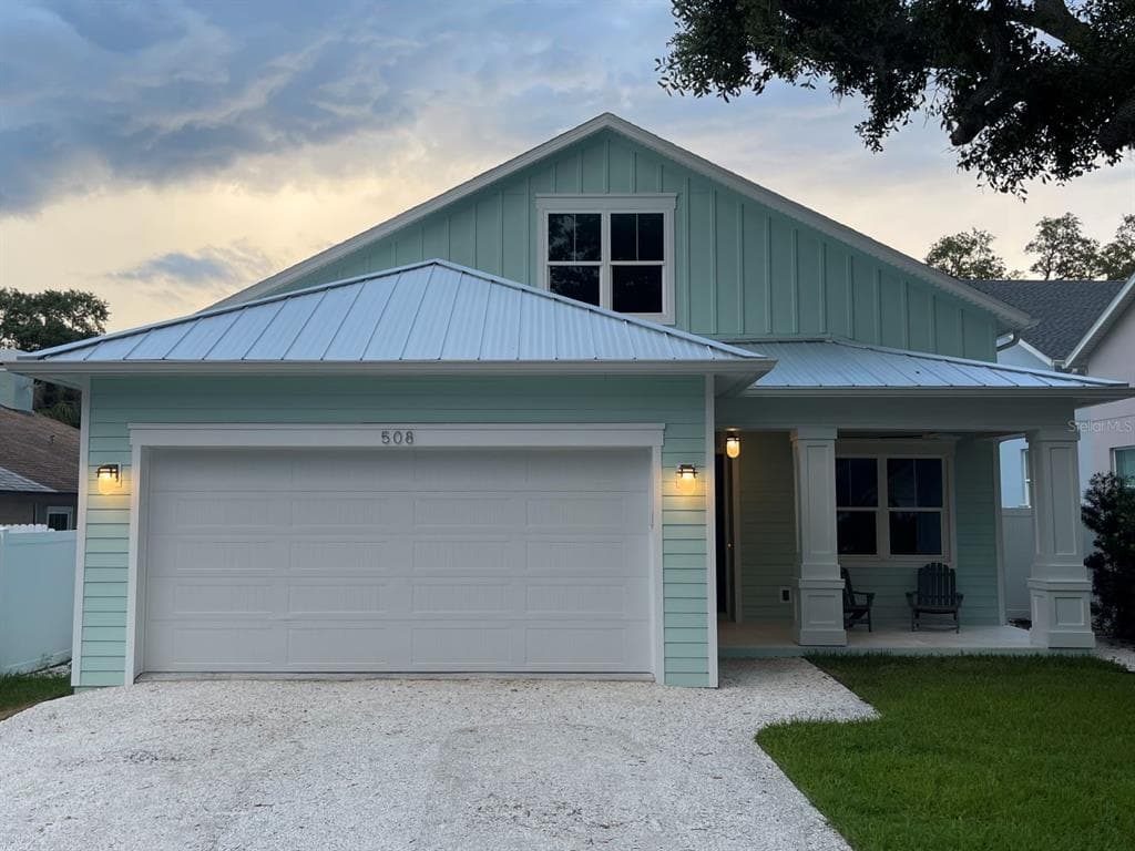 508 PENNSYLVANIA AVENUE CRYSTAL BEACH, FL 34681