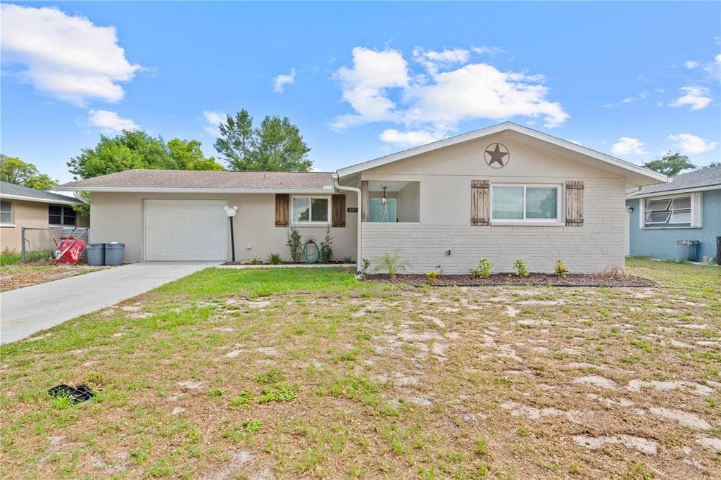 8151 FOX HOLLOW DRIVE PORT RICHEY, FL 34668