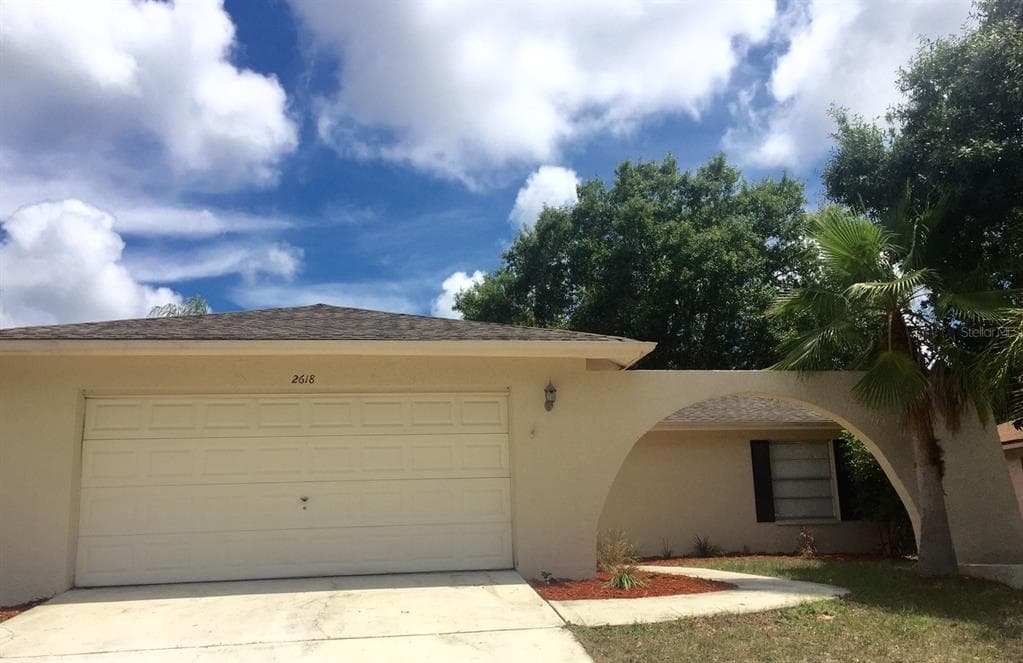 2618 COUNTRY GROVE BOULEVARD PALM HARBOR, FL 34684
