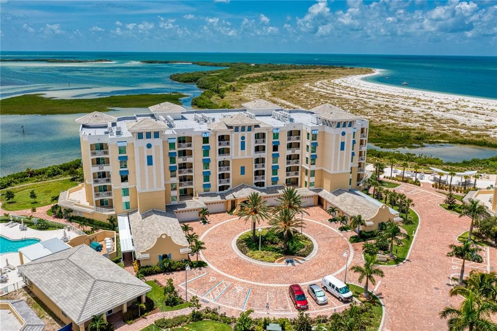 795 COLLANY ROAD UNIT 302 TIERRA VERDE, FL 33715