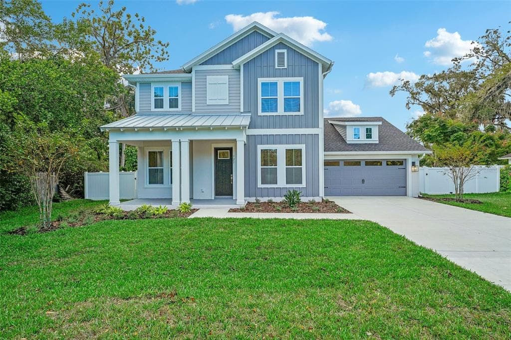 727 BUCKMINSTER CIRCLE ORLANDO, FL 32803
