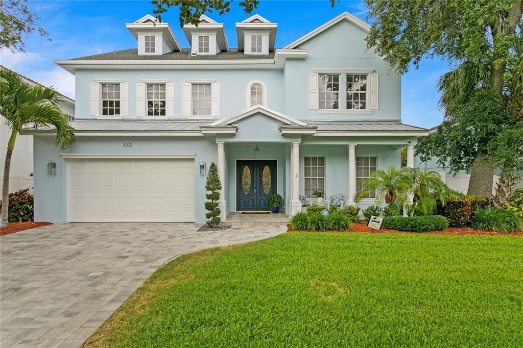 3913 W KENSINGTON AVENUE TAMPA, FL 33629