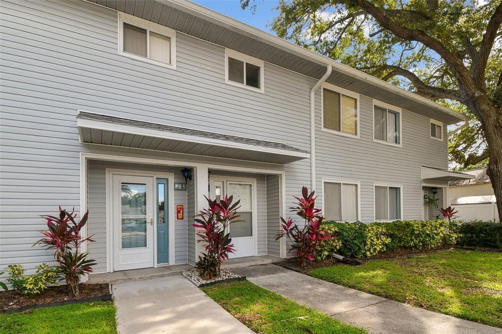 500 NEW YORK AVENUE UNIT 36 DUNEDIN, FL 34698
