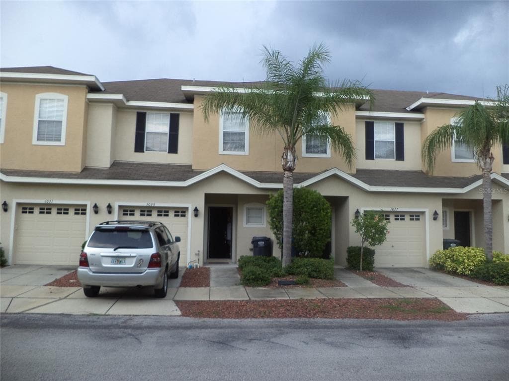 1029 ANDREW AVILES CIRCLE TAMPA, FL 33619
