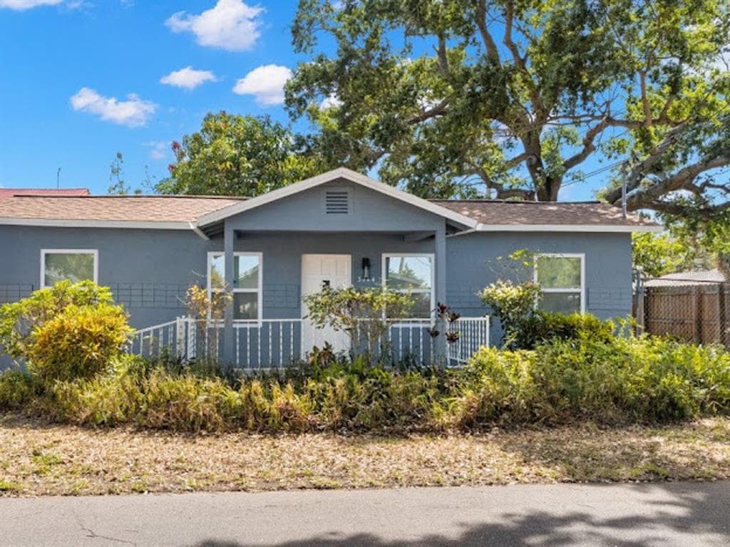 3024 W HAYA STREET TAMPA, FL 33614