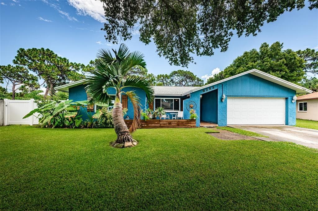6283 HEATHER LANE N PINELLAS PARK, FL 33781