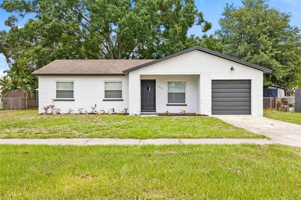 7014 TIDEWATER TRAIL TAMPA, FL 33619