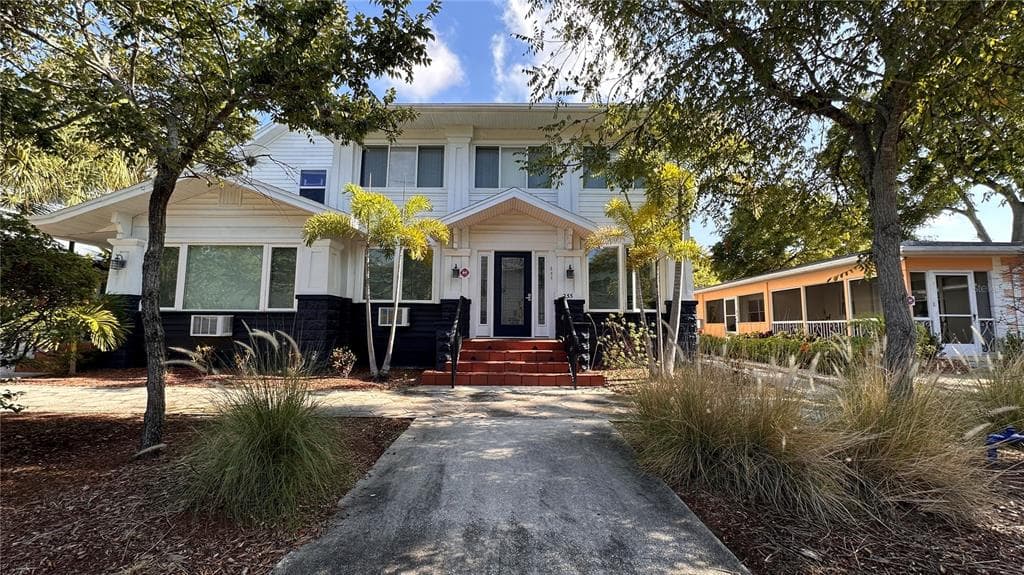 255 6TH AVENUE N UNIT 3 ST PETERSBURG, FL 33701