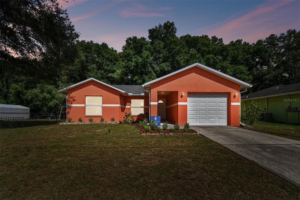 5352 TANGERINE DRIVE ZEPHYRHILLS, FL 33542