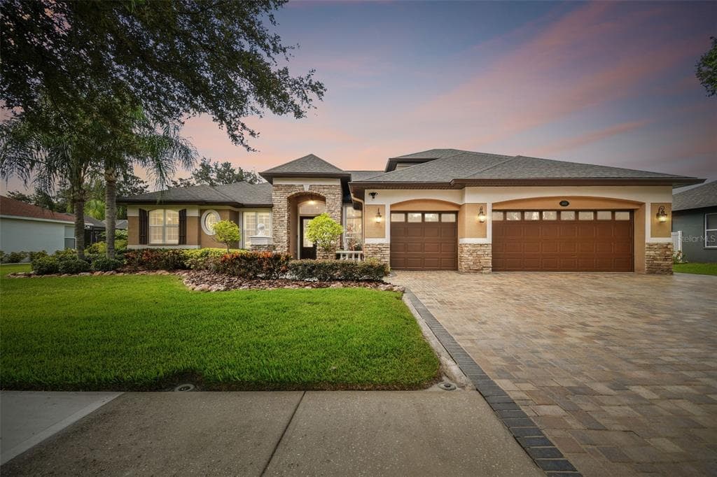 5602 CLOUDS PEAK DRIVE
