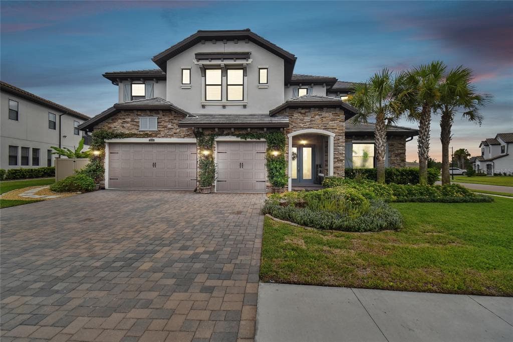 28758 PICANA LANE WESLEY CHAPEL, FL 33543
