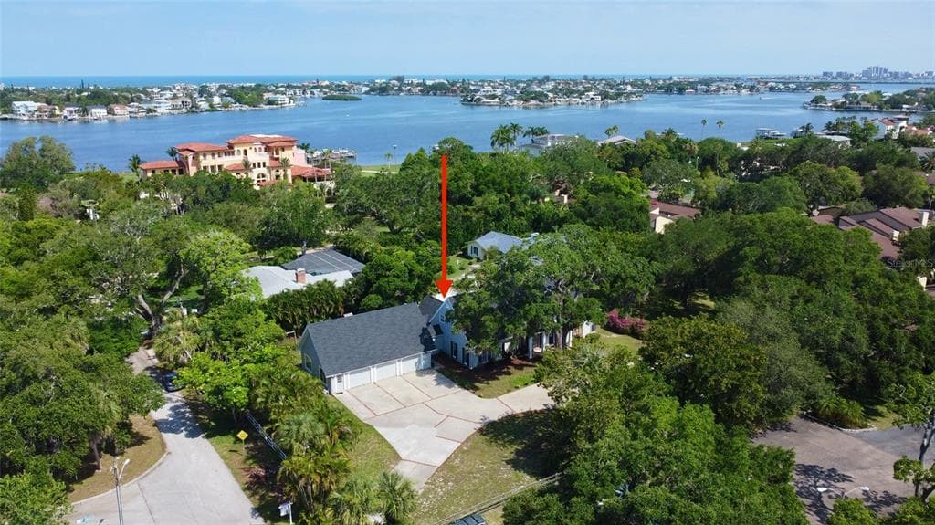 14195 SIESTA ROAD LARGO, FL 33774