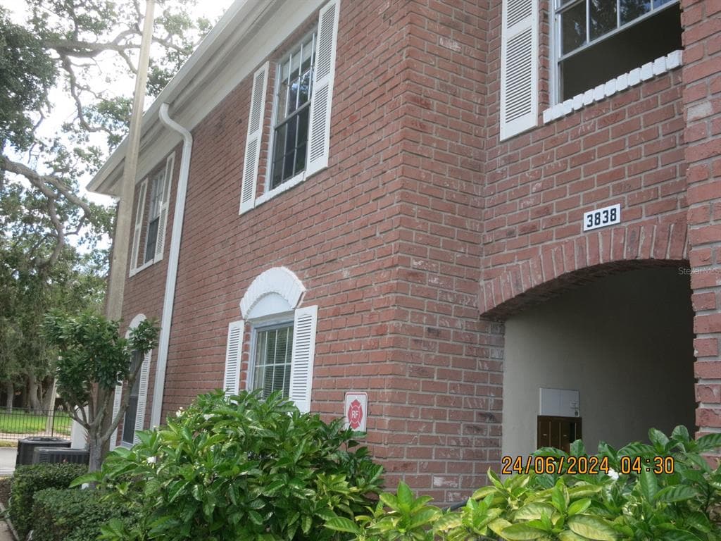 3838 37TH STREET S UNIT 57 ST PETERSBURG, FL 33711