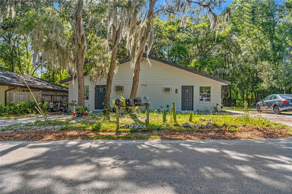 2750 NE 49TH AVENUE OCALA, FL 34470