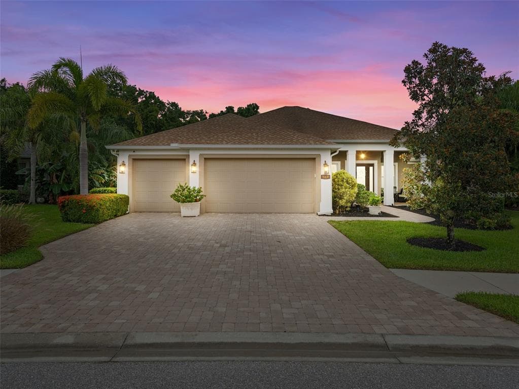 543 HONEYFLOWER LOOP BRADENTON, FL 34212