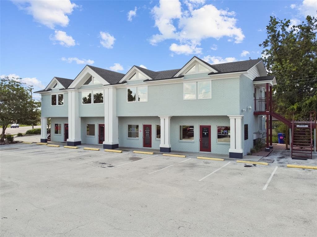 1137 BARTOW ROAD UNIT 207 LAKELAND, FL 33801