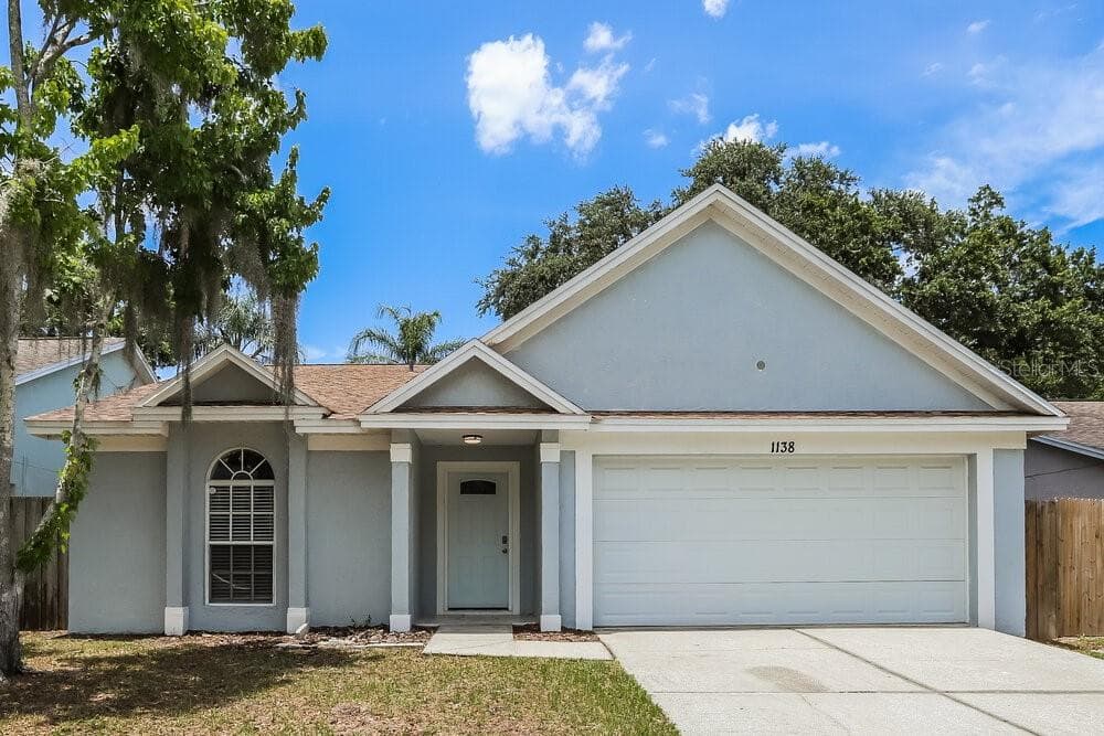 1138 HARDWOOD DRIVE VALRICO, FL 33596