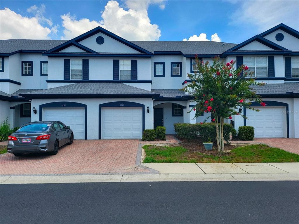 1429 SUMMERGATE DRIVE VALRICO, FL 33594